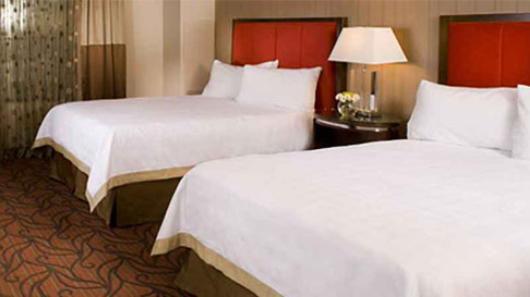 2 double beds in hotel room